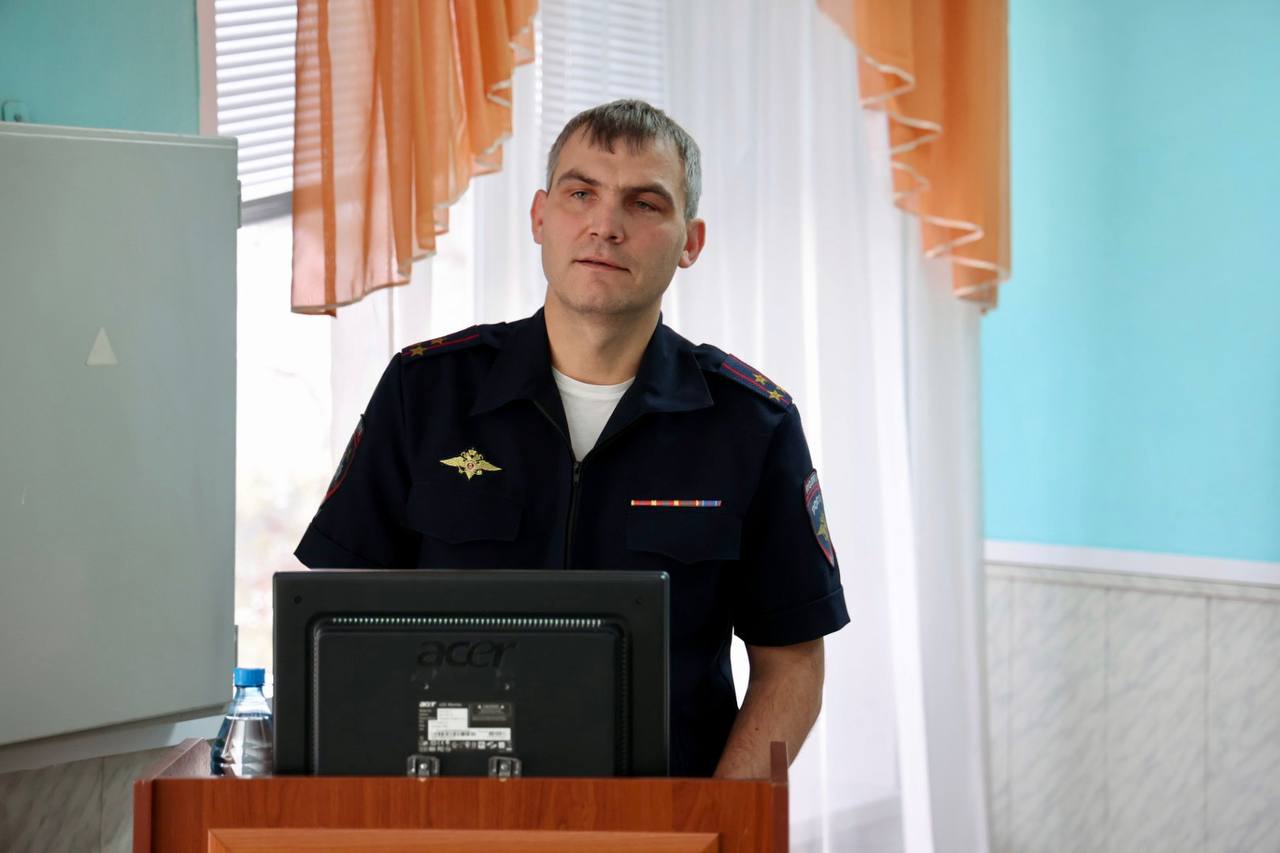 Выездной комитет: депутаты обсуждают проблемы территорий на местах Выездной комитет: депутаты обсуждают проблемы территорий на местах