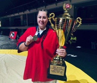 Спортсменка из Хакасии стала лучшей на Кубке мира по борьбе на поясах