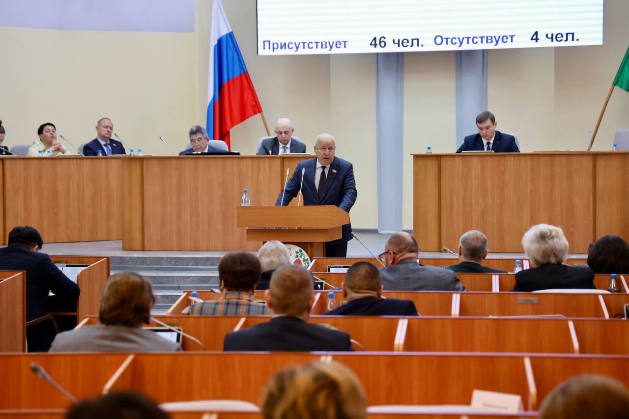 Законопроект о республиканском бюджете принят в первом чтении