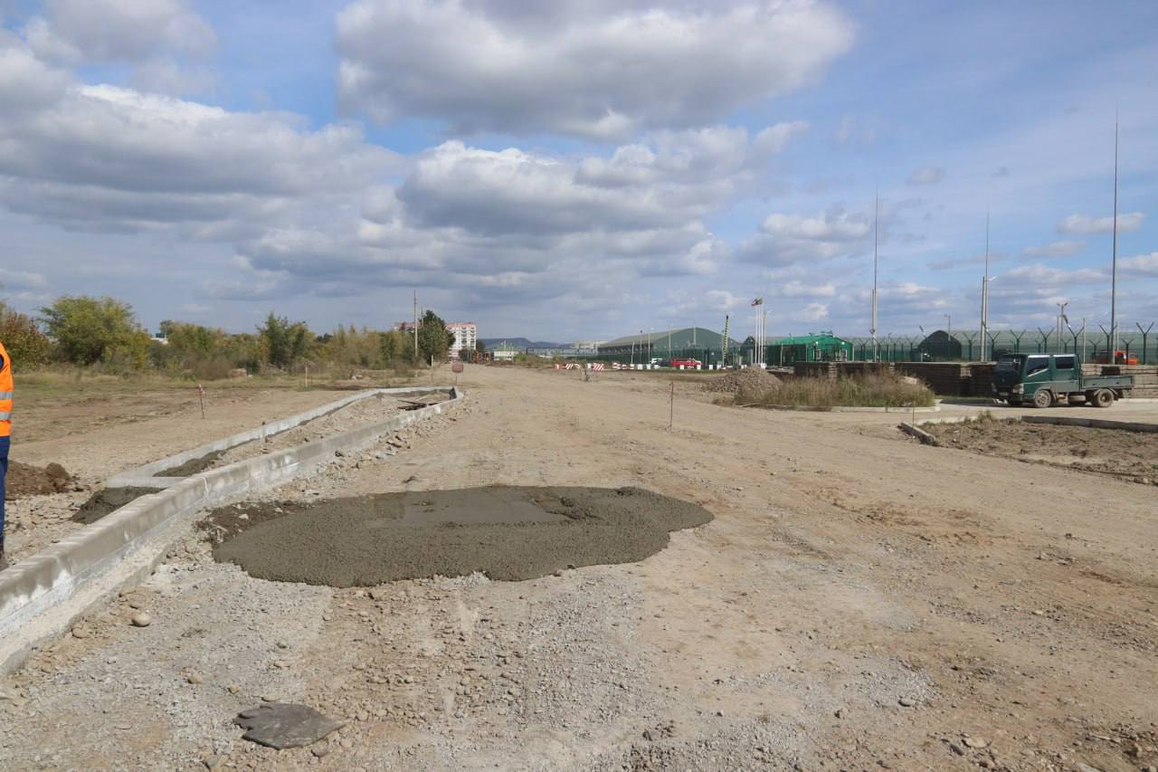 Алексей Лемин: Завершены основные работы на участке улицы Пирятинская от ЦСКА к усадьбам 5-го жилого района Алексей Лемин: Завершены основные работы на участке улицы Пирятинская от ЦСКА к усадьбам 5-го жилого района