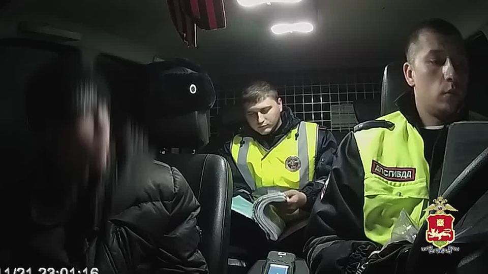 10 суток под арестом проведет пьяный бесправник из Соленоозерного, пытавшийся скрыться от полицейских в реке