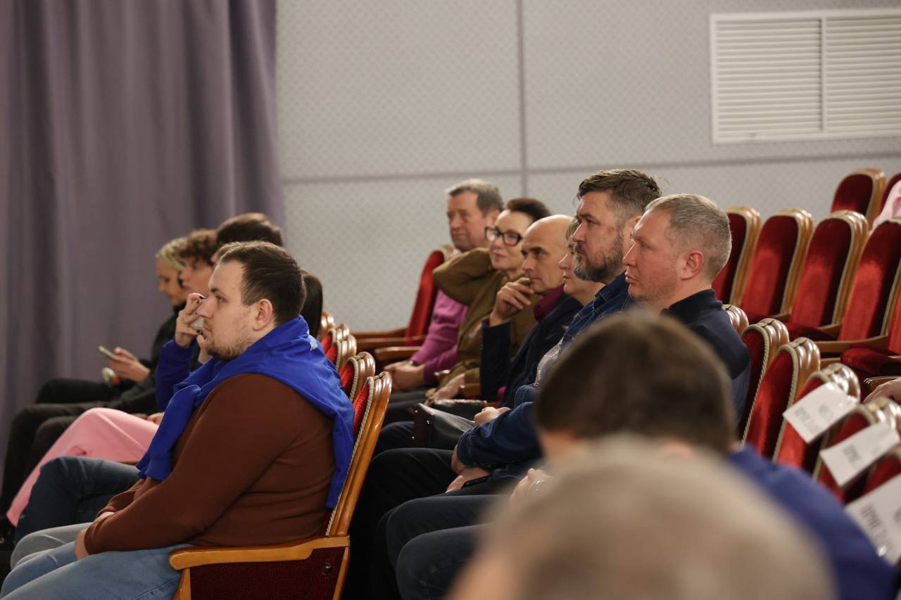 В ГЦК «Победа» состоялась премьера документального фильма «СВОи о СВОих» В ГЦК «Победа» состоялась премьера документального фильма «СВОи о СВОих»