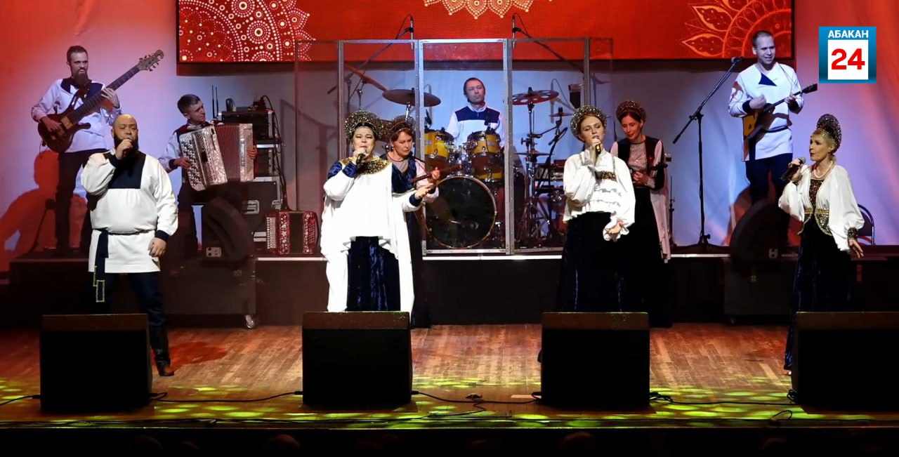 Полную телеверсию концерта ансамбля «Звоны» Абакан24 покажет сегодня и в воскресенье, 7 декабря