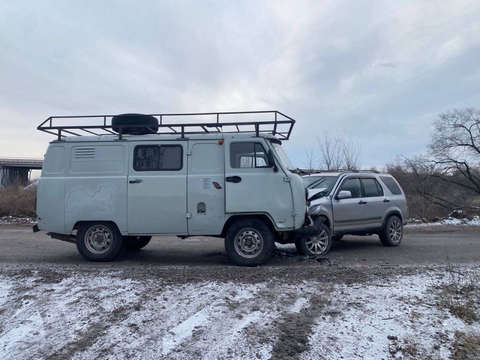 В Черногорске столкнулись два автомобиля