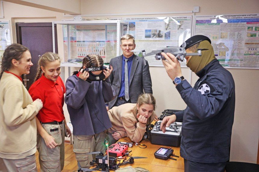 � ������ � ����������������� ���������� �������� ��������� �����������