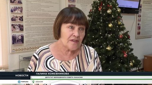 СЕРГЕЙ СОКОЛ ПОБЛАГОДАРИЛ ВАЛЕНТИНА КОНОВАЛОВА ЗА РАБОТУ НАД БЮДЖЕТОМ