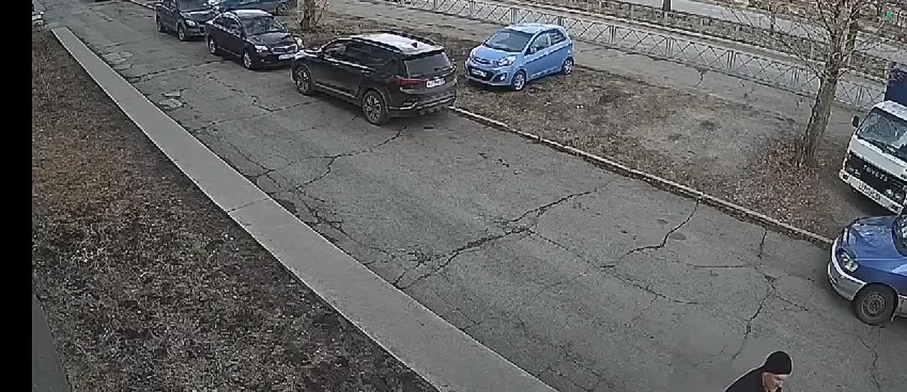 Долгий тюремный срок и принудительное лечение: в Саяногорске осудили педофила, надругавшегося над 11-летней девочкой