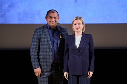 Музыкант из Таштыпского района получил ведомственную награду Министерства культуры РФ