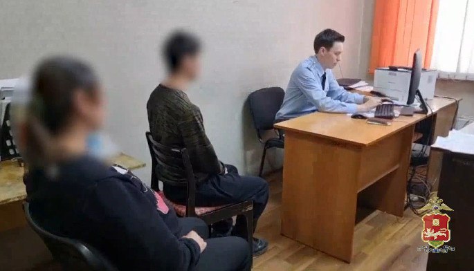 40 тысяч рублей штрафа выплатит 17-летний подросток из Таштыпского района - он собрал базу с персональными данными 14 млн россиян 40 тысяч рублей штрафа выплатит 17-летний подросток из Таштыпского района - он собрал базу с персональными данными 14 млн россиян