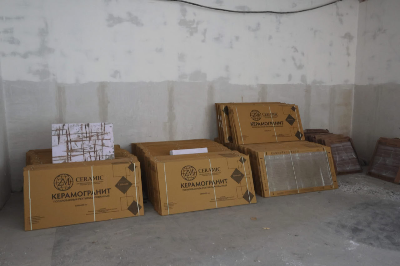 В абаканской школе № 1 продолжается капитальный ремонт по национальному проекту «Молодёжь и дети», федеральной программе «Модернизация школьных систем образования» В абаканской школе № 1 продолжается капитальный ремонт по национальному проекту «Молодёжь и дети», федеральной программе «Модернизация школьных систем образования»