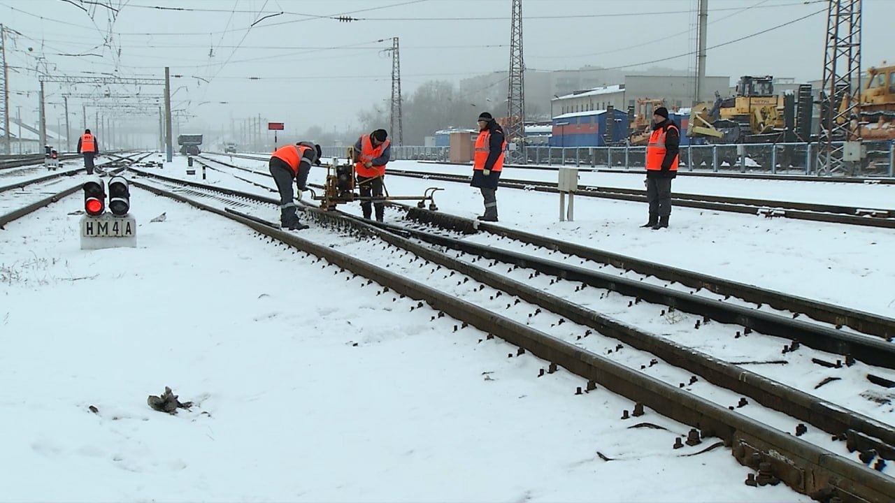 ИЗ-ЗА АНОМАЛЬНЫХ МОРОЗОВ НА КРАСЖД ВВЕЛИ ОСОБЫЙ РЕЖИМ