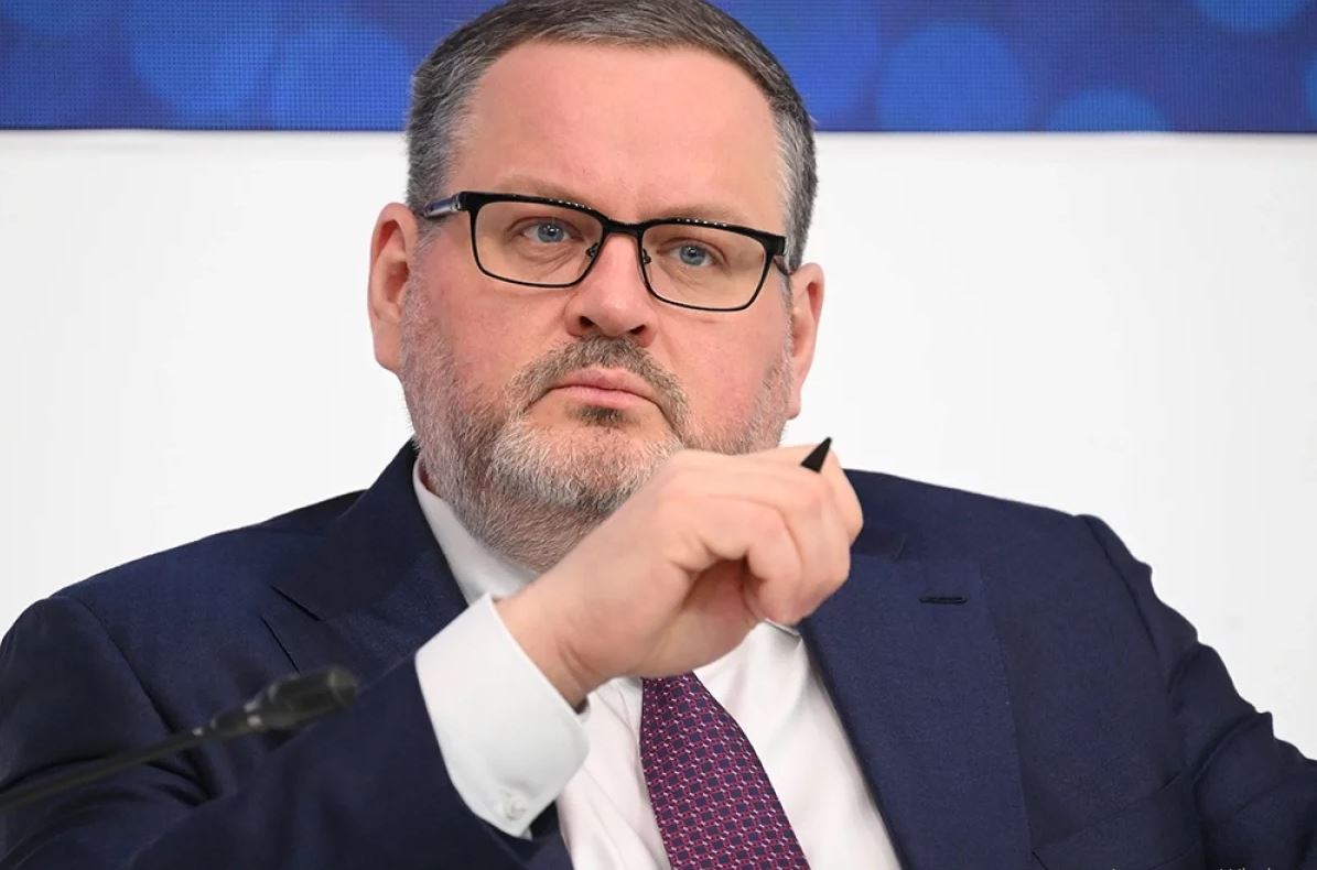 В Хакасию с рабочим визитом прибыл министр труда и соцзащиты России Антон Котяков