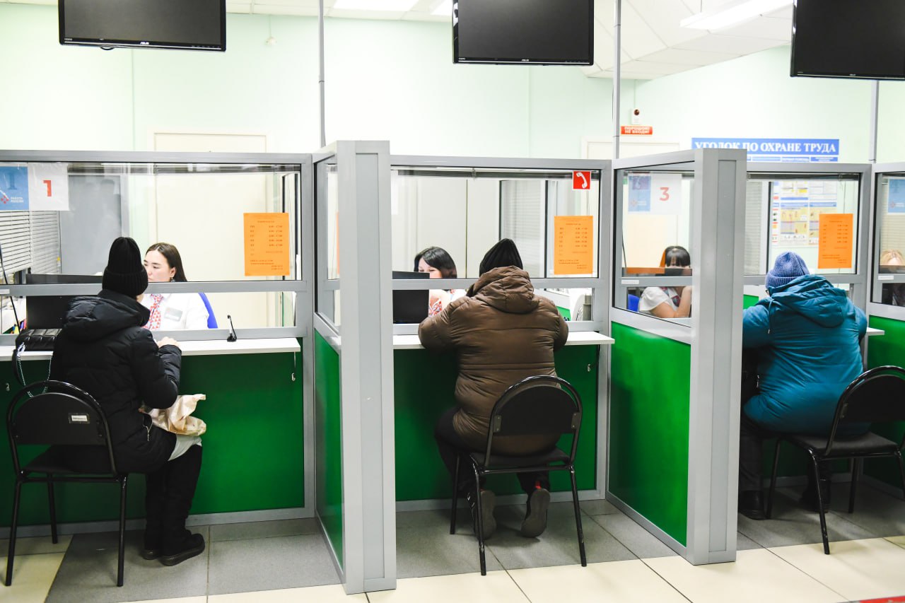 Глава Минтруда России Антон Котяков с рабочим визитом посетил Республику Хакасию Глава Минтруда России Антон Котяков с рабочим визитом посетил Республику Хакасию