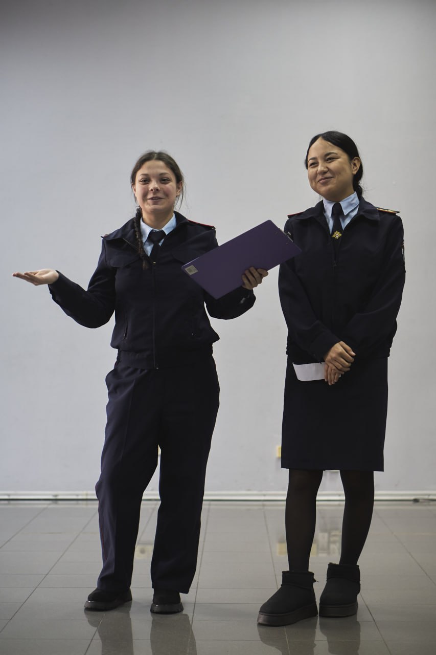 Сегодня студенты Саянского техникума СТЭМИ оказались в центре шквала мнений, молний острых аргументов и жара дискуссий Сегодня студенты Саянского техникума СТЭМИ оказались в центре шквала мнений, молний острых аргументов и жара дискуссий