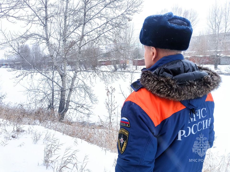 СПАСАТЕЛИ ХАКАСИИ: ОСТОРОЖНЕЕ НА ЛЬДУ