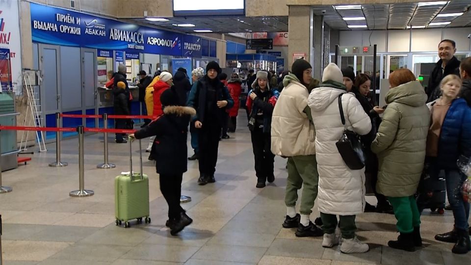 УТРЕННИЙ ТУМАН ПАРАЛИЗОВАЛ РАБОТУ АБАКАНСКОГО АЭРОПОРТА