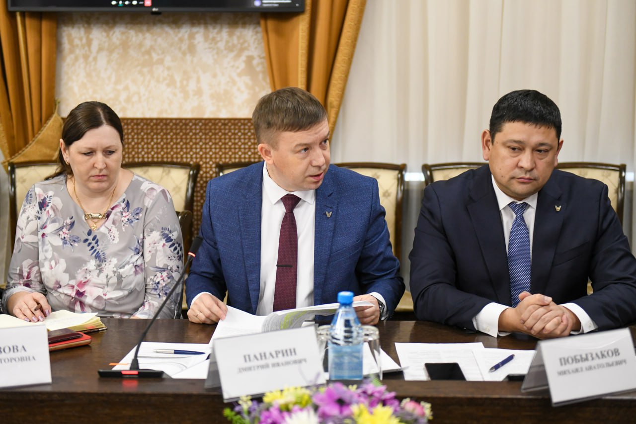 Валентин Коновалов: На совещании с руководством муниципалитетов рассмотрели вопросы земельного контроля Валентин Коновалов: На совещании с руководством муниципалитетов рассмотрели вопросы земельного контроля