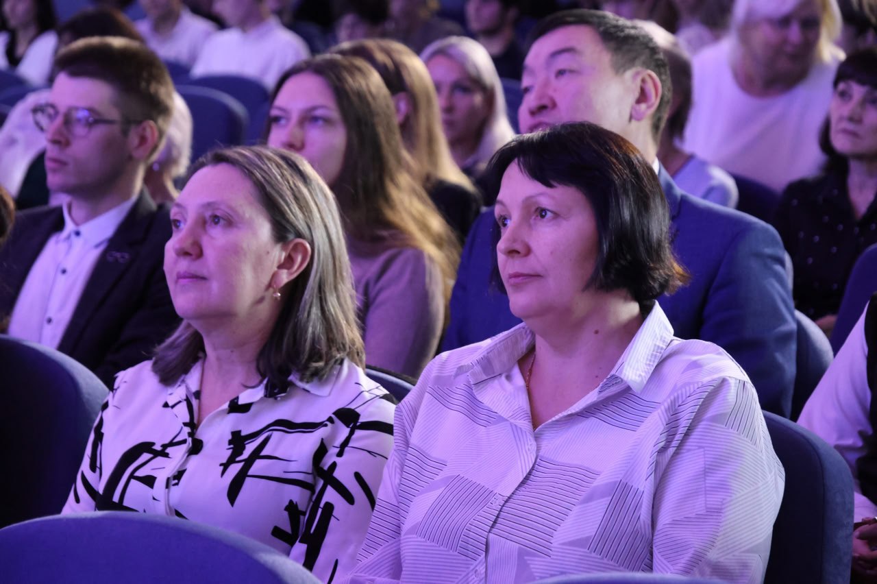 В Лицее имени Николая Генриховича Булакина состоялось торжественное открытие пятой Межрегиональной научно-практической конференции «Чтения имени Николая Генриховича Булакина» В Лицее имени Николая Генриховича Булакина состоялось торжественное открытие пятой Межрегиональной научно-практической конференции «Чтения имени Николая Генриховича Булакина»