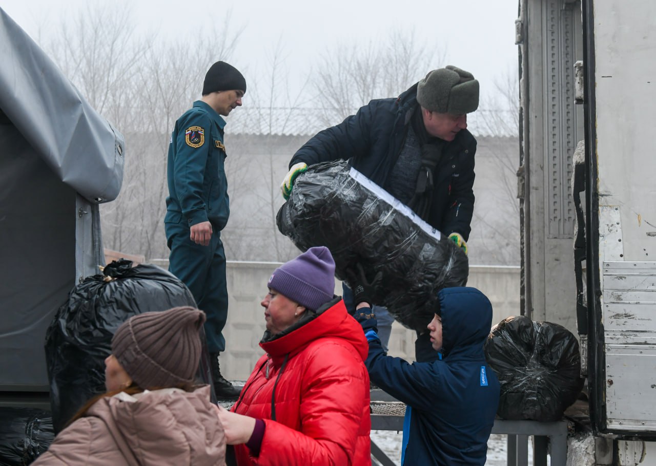 16-й по счету гуманитарный конвой отправился из Хакасии в зону СВО 16-й по счету гуманитарный конвой отправился из Хакасии в зону СВО