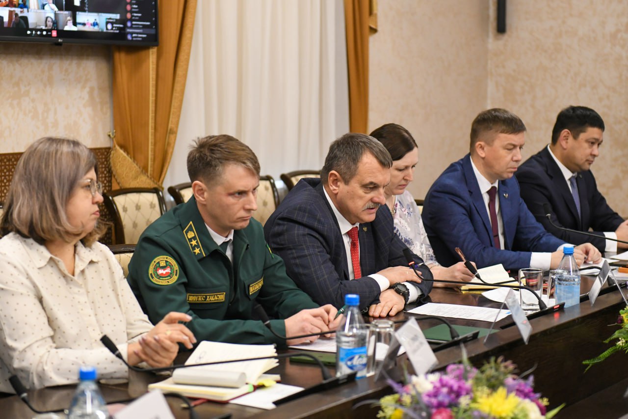 Важен каждый гектар: земельный контроль и надзор в муниципалитетах Хакасии должен быть в зоне постоянного внимания местных властей Важен каждый гектар: земельный контроль и надзор в муниципалитетах Хакасии должен быть в зоне постоянного внимания местных властей