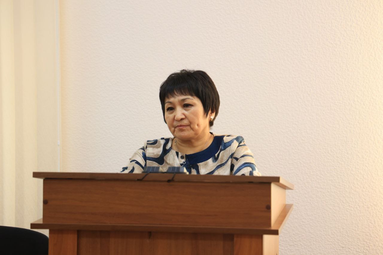 В парламенте Хакасии обсудили вопросы защиты национальных традиций и социальной справедливости В парламенте Хакасии обсудили вопросы защиты национальных традиций и социальной справедливости