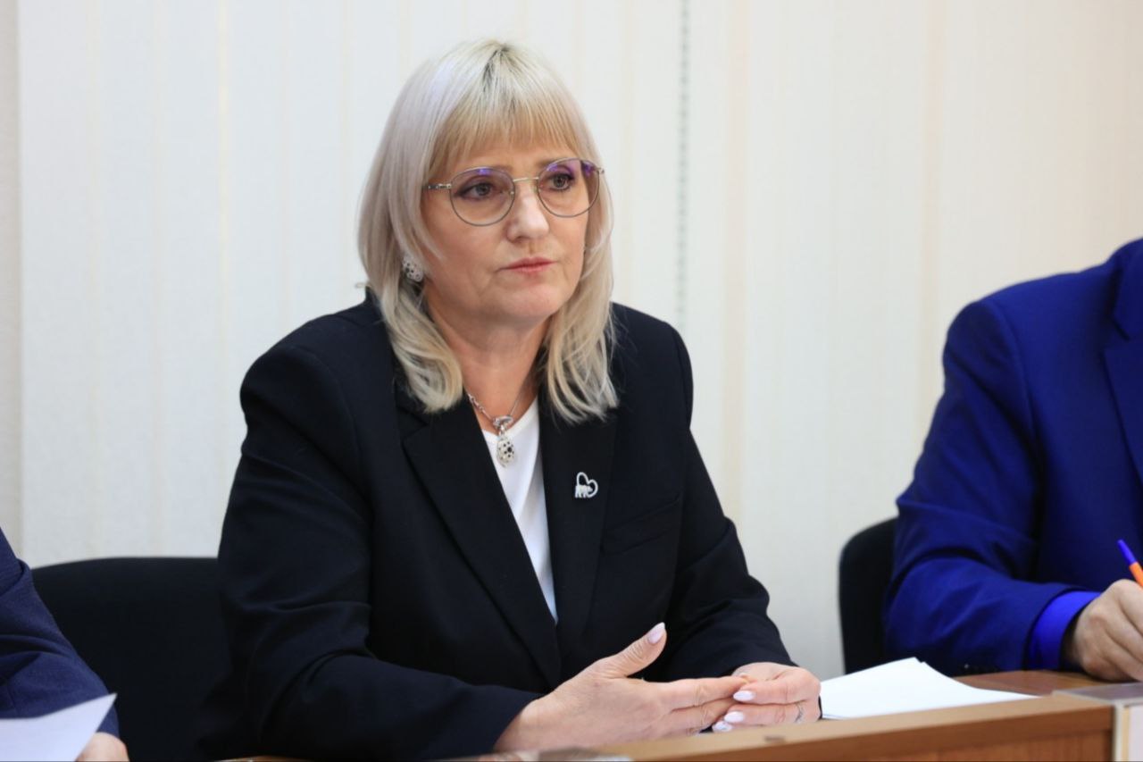 В парламенте Хакасии обсудили вопросы защиты национальных традиций и социальной справедливости В парламенте Хакасии обсудили вопросы защиты национальных традиций и социальной справедливости