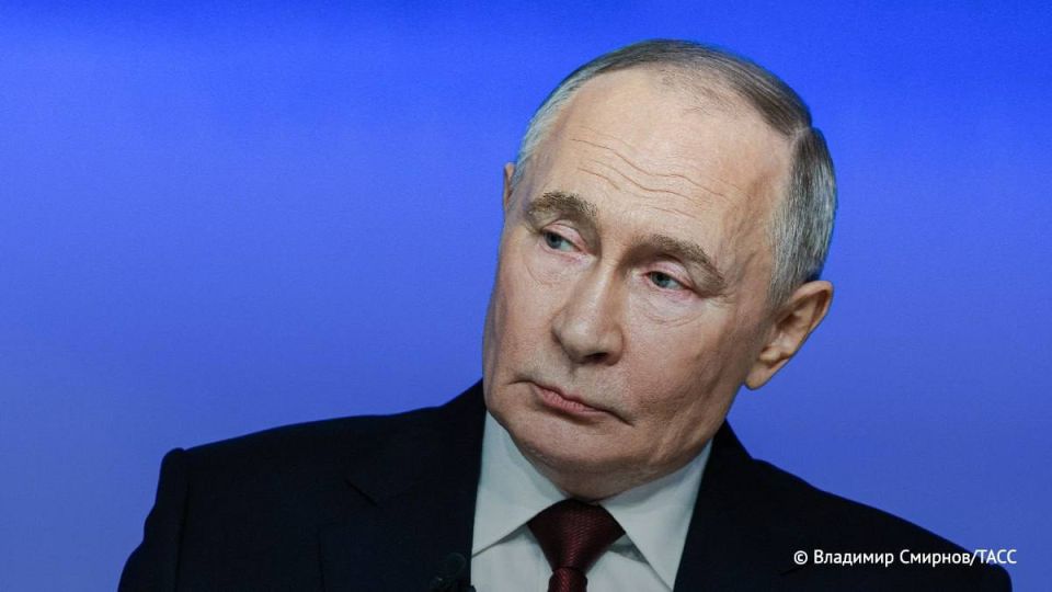 Путин пообещал разобраться с долгостроем спортобъектов в Хакасии и Челябинской области