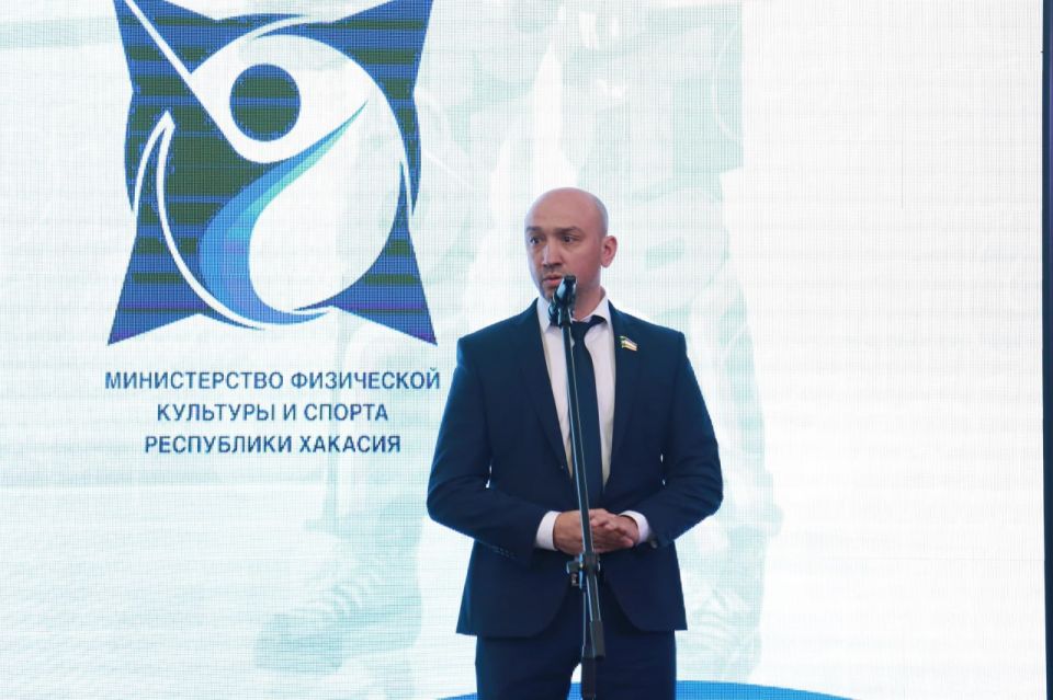 Вячеслав Лесков принял участие в торжественном подведении итогов года в сфере спорта