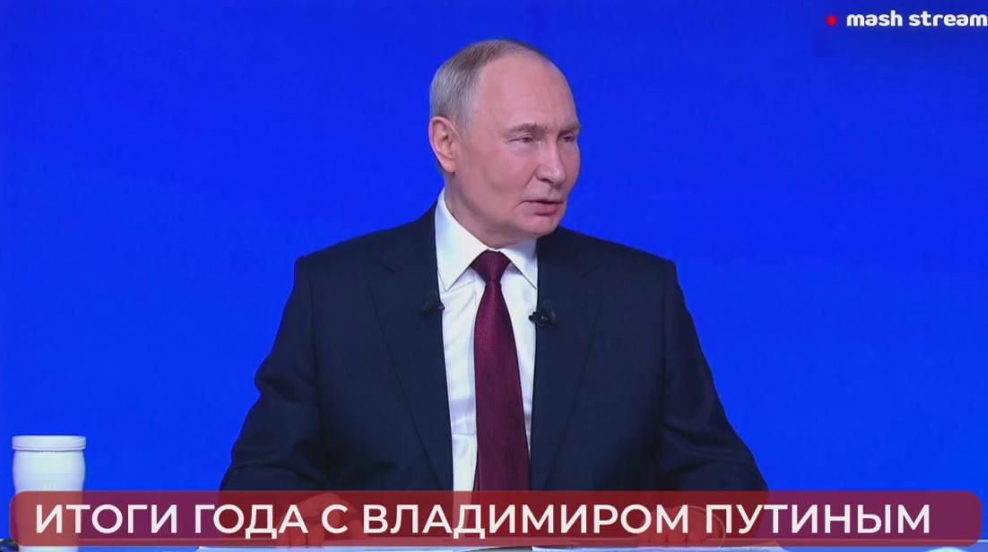 Строительство ледовой арены в Абазе, республика Хакасия, о которой сообщили Владимиру Путину на Прямой линии, срывается по вине подрядчика