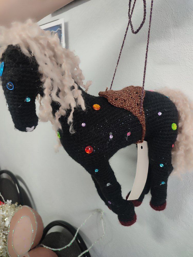 Елка Добра- так назвали свою главную хвойную красавицу жители абаканского жилого района "Западный"