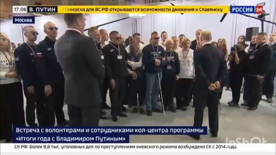 Руководитель НФ Хакасии Ксения Буганова поблагодарила Владимира Путина от имени юных хоккеистов из Абазы