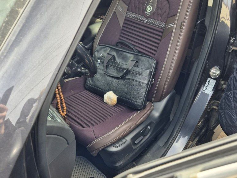 Преступная группа пыталась сбыть природное золото, добытое в Хакасии