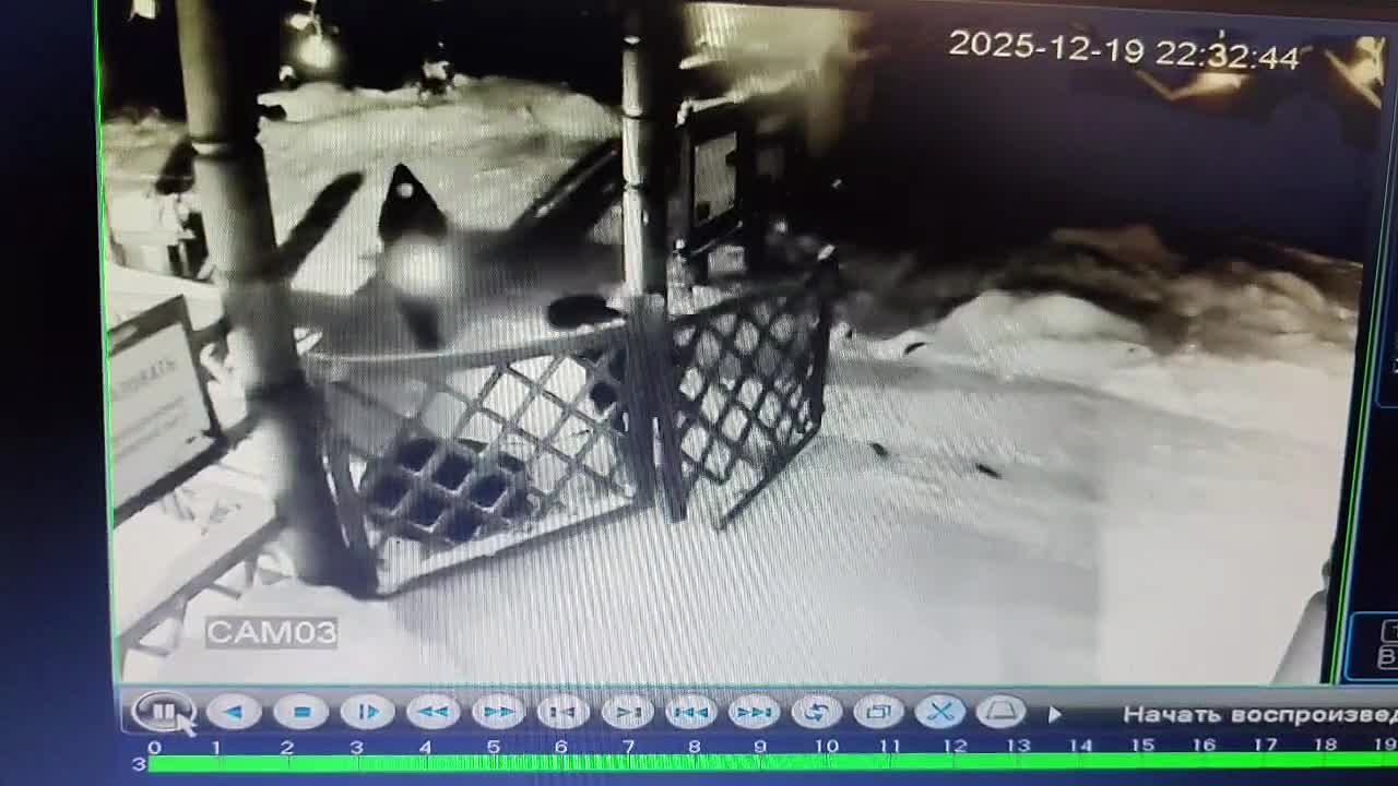 Ребёнок, катаясь на плюшке в Таловском логу, врезался в ограждение