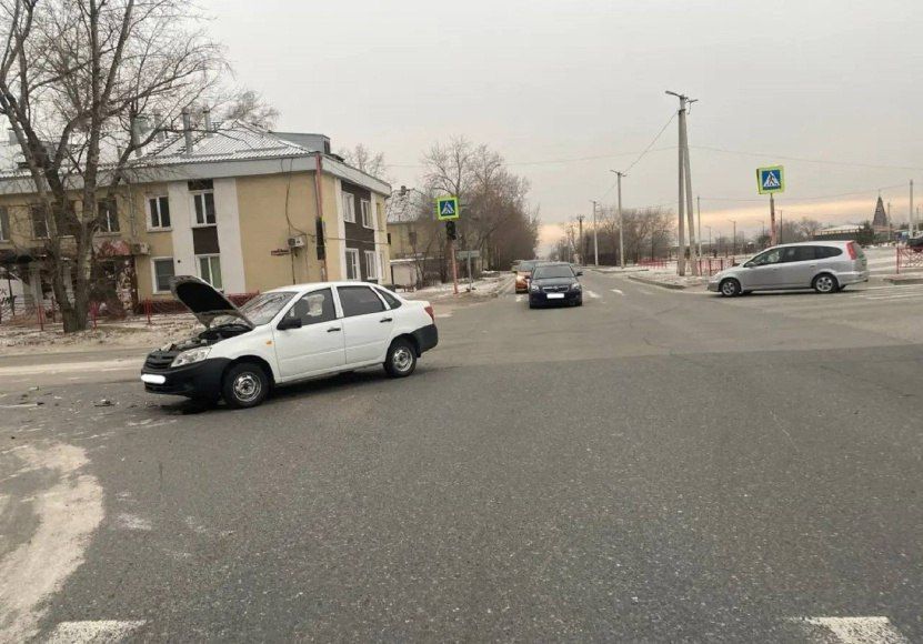 Женщина переломала рёбра из-за ДТП в Черногорске