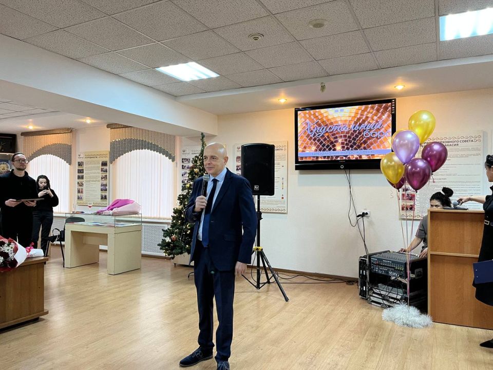 Прямо сейчас! Церемония награждения победителей конкурса «Хрустальный барс 2025»