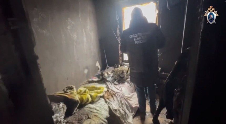 Четыре человека погибли в Минусинске в результате пожара в частном доме