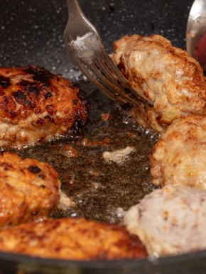 Как приготовить идеальные котлеты: секреты, о которых не догадывались