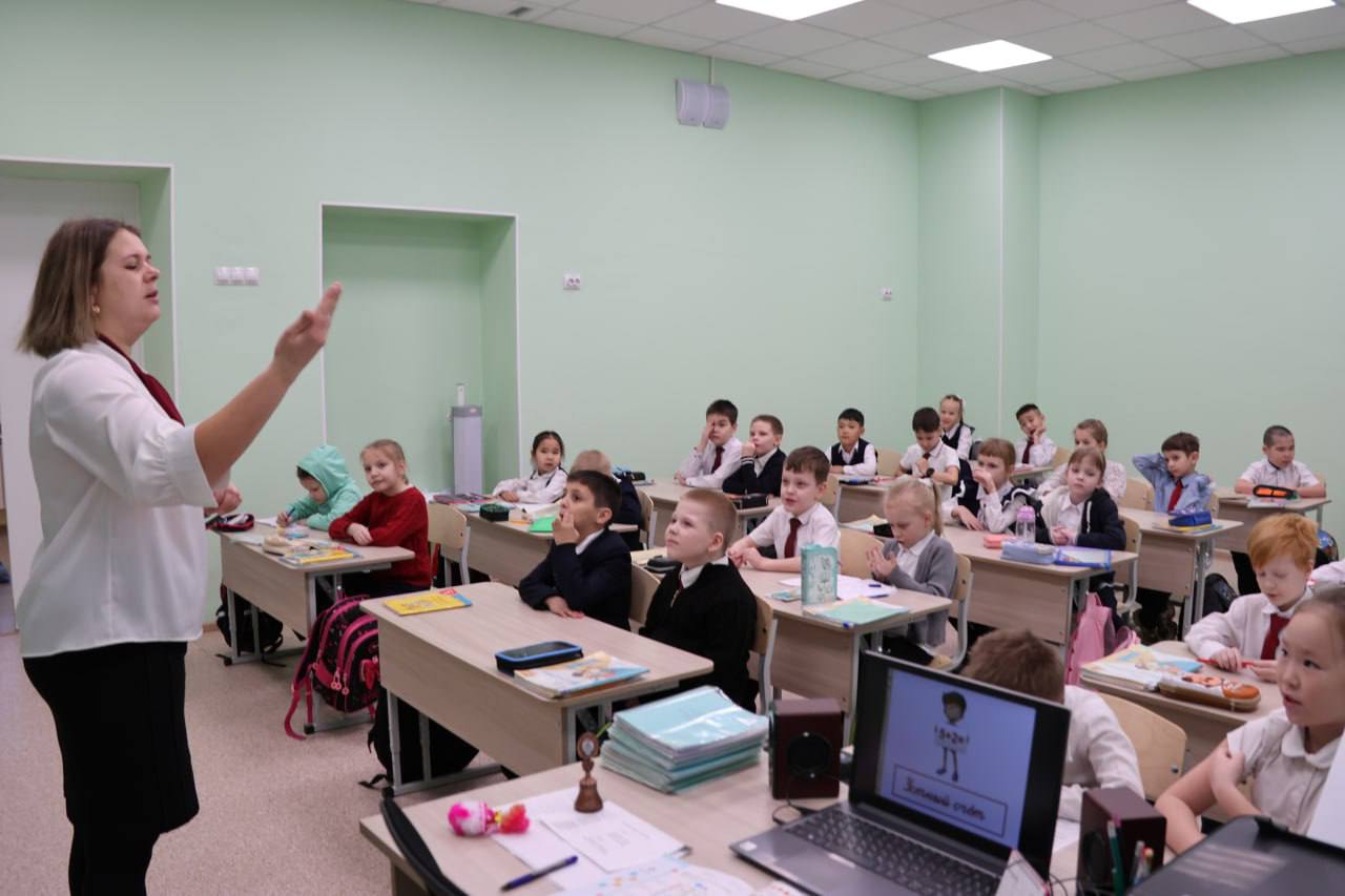 Алексей Лемин: В 2025 году завершили капитальный ремонт школы № 10 по национальному проекту «Молодёжь и дети» Алексей Лемин: В 2025 году завершили капитальный ремонт школы № 10 по национальному проекту «Молодёжь и дети»