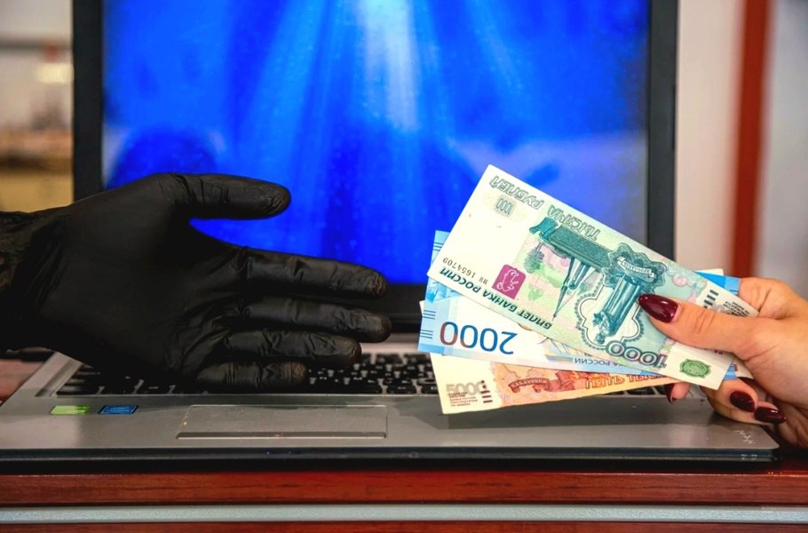 Познакомившись в сети Интернет со «специалистом по инвестициям», жительница Абакана потеряла 400 тысяч рублей