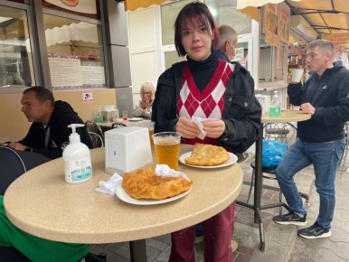 Чебуречная на центральном рынке: загадка годами сохраняемой популярности