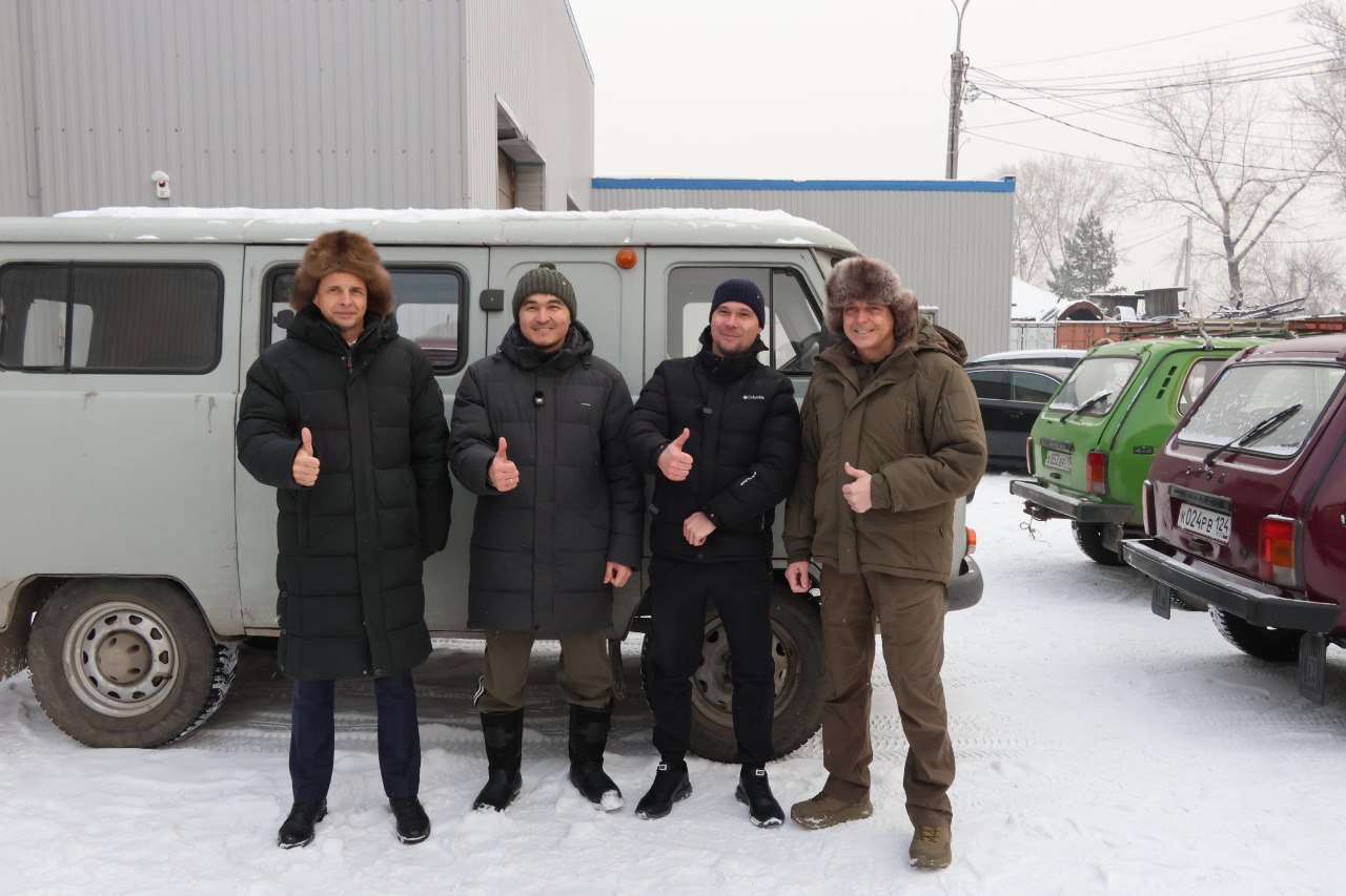 Очередной гуманитарный груз отправляется «за ленточку» Очередной гуманитарный груз отправляется «за ленточку»