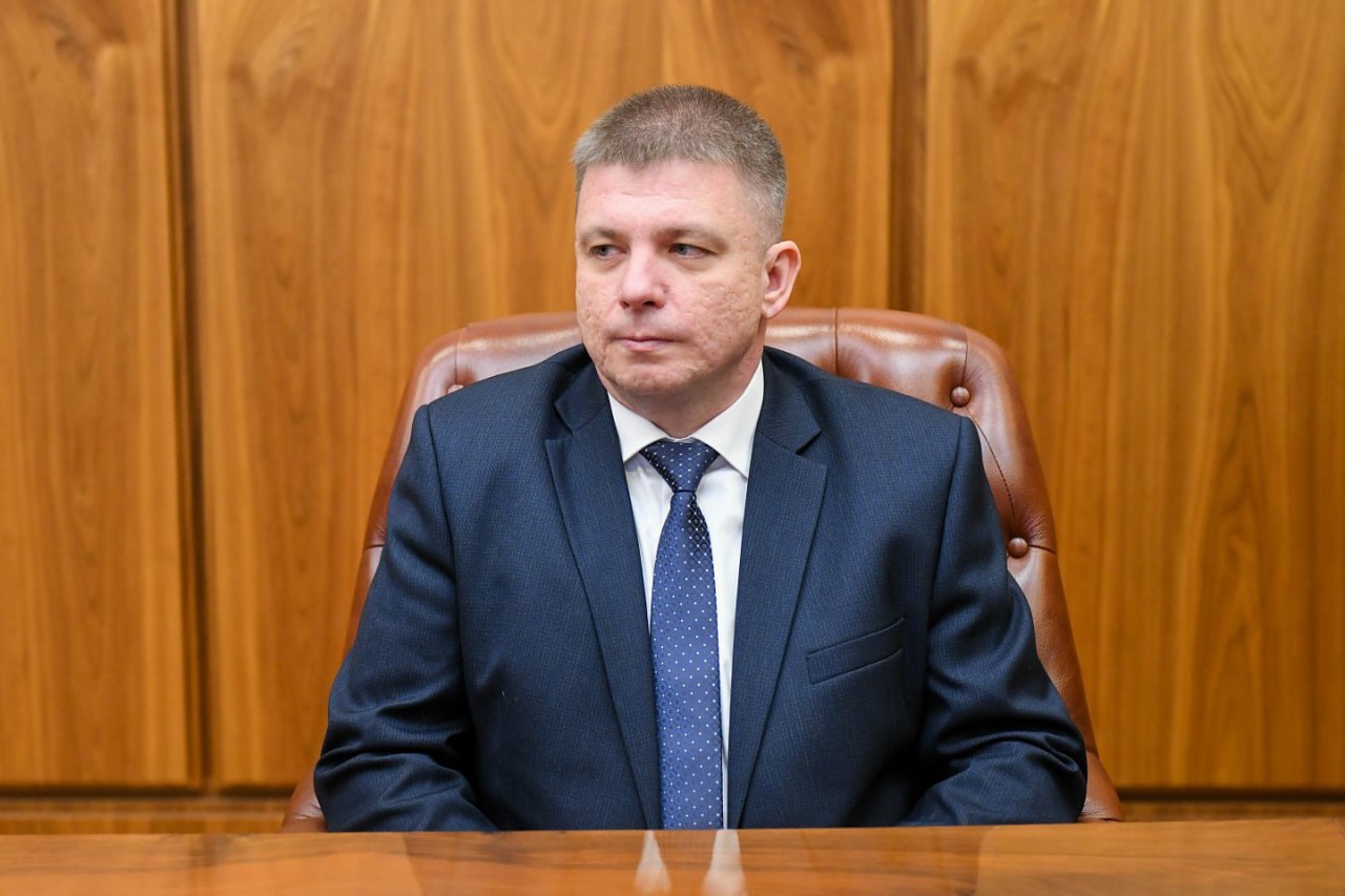 Уходит по собственному желанию: министр здравоохранения Хакасии покидает свой пост Уходит по собственному желанию: министр здравоохранения Хакасии покидает свой пост