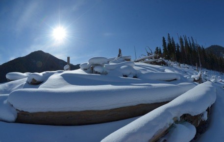 Гололедица захватит дороги в Хакасии