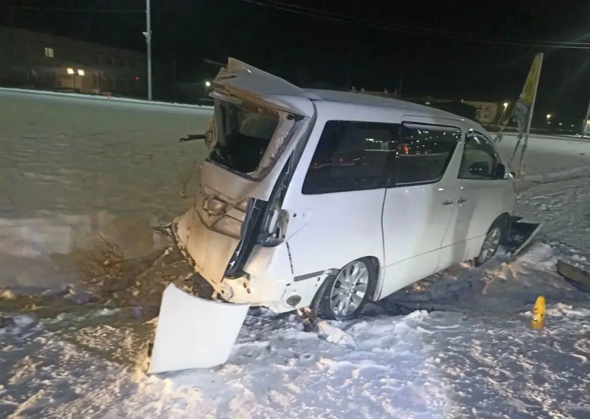 Водитель иномарки не справился с управлением в Усть-Абаканском районе Водитель иномарки не справился с управлением в Усть-Абаканском районе