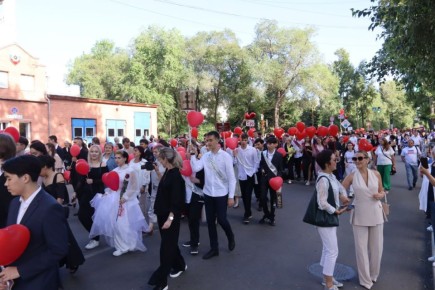 Даты Последнего звонка и Выпускного с этого года будут едиными по стране
