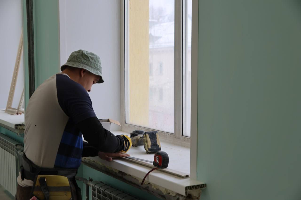 Алексей Лемин: Капитальный ремонт в школе № 1 будет завершен в апреле Алексей Лемин: Капитальный ремонт в школе № 1 будет завершен в апреле