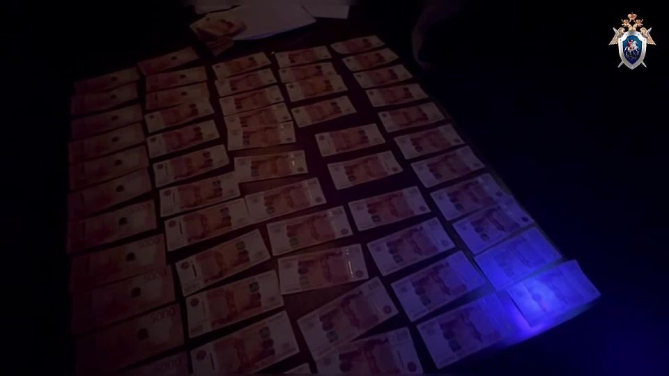 В Красноярске задержан сотрудник компании, обвиняемый в получении коммерческого подкупа в особо крупном размере