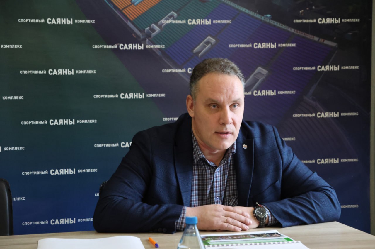 Абакан предлагает детям и подросткам большой выбор видов спорта, и за каждого одарённого ребёнка спортивным школам приходится конкурировать друг с другом Абакан предлагает детям и подросткам большой выбор видов спорта, и за каждого одарённого ребёнка спортивным школам приходится конкурировать друг с другом