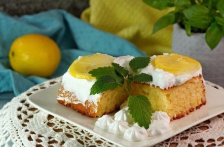 Нежный лимонный равани с воздушным кремом