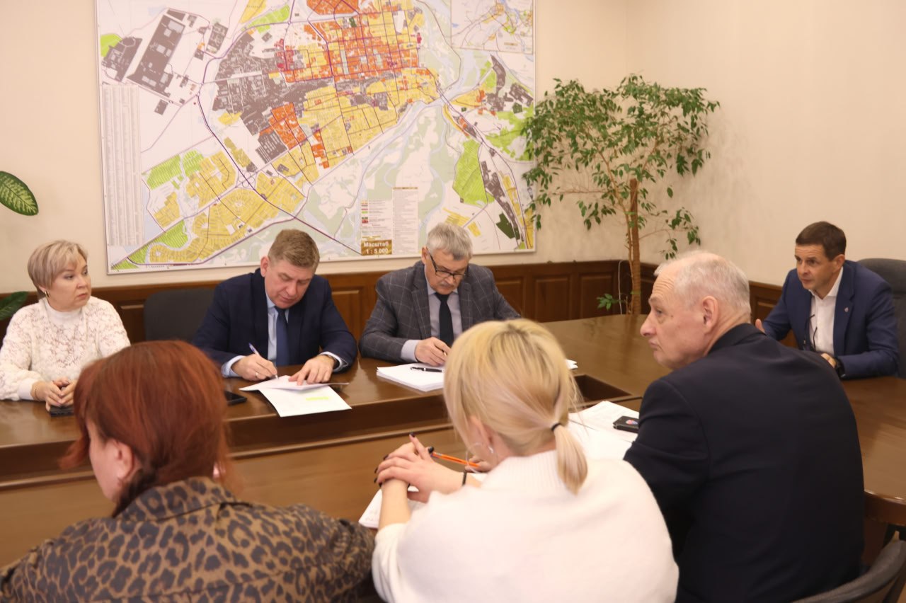 Сегодня в Администрации города Абакана состоялось совещание, посвящённое итогам празднования 2026 года и разработке концепции предстоящего 2027 года Сегодня в Администрации города Абакана состоялось совещание, посвящённое итогам празднования 2026 года и разработке концепции предстоящего 2027 года